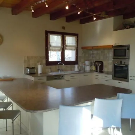 House Peyrazet Haut 2 *